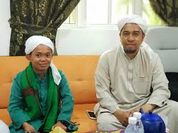 To find out more complete and clear information or images, you can. Bersama Ustaz Muhammad Bin Ustaz Hanif Bin Haji Ghazali Facebook