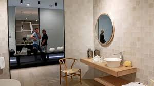 Los azulejos porcelanosa son uno de sus productos más conocidos. Porcelanosa Asi Se Gestiona La Empresa De Azulejos Que Viste Palacios Y Mansiones Expansion