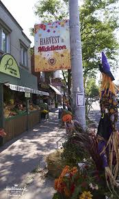 The current mayor of middleton is martha tinsdale, following after a brief interlude by abigail pershing. Fall Harvest Bucket List Visit Your Hometown And Renew Acquaintances Does Your Town Decorate Fo Hallmark Good Witch The Good Witch Series Good Witch Hallmark