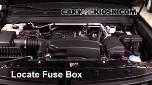 I have to pick up my fuse box to deal with the fuse holder not getting good. Replace A Fuse 2015 2019 Chevrolet Colorado 2016 Chevrolet Colorado Lt 2 5l 4 Cyl Crew Cab Pickup