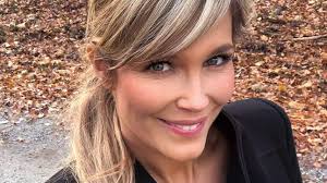 Verena wriedt, 39, heiratet bald ihren freund thomas schubert. Hochzeit Am Strand Verena Wriedt Hat Ja Gesagt Promiflash De