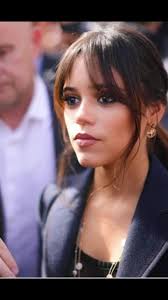 Jenna luce tan hermosa y sexy#jennaortega #parisfashionweek