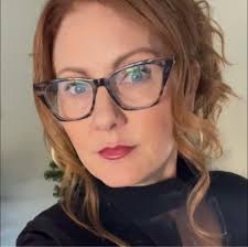 Setting up an ice skating rink is a great way to get out extra energy  during the cold winter months!  https://pocketofpreschool.com/ice-skating-rink-in-dramatic-play-center/