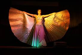 En alas de la danza. Danza Del Vientre Danza Oriental Y Tribal Alas De Isis