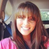 Laura Haak's Instagram, Twitter & Facebook