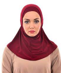 Tour in bus in italia ed europa, da bonelli bus noleggio pullman gt, trasporti scolastici, minibus ed auto per servizi nazionali ed internazionali. Boneli Pratik Esarp Mercan Hijab