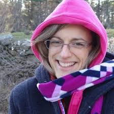 Kelly Delp's Instagram, Twitter & Facebook