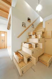 Kreative Holztrppem Aus Vielen Schubladen Treppen Schubladen Treppenschublade Treppe Holz