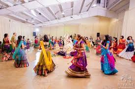 Indian Wedding Traditions Hindu Wedding Traditions Easyday Hindu Wedding Indian Wedding Traditional Indian Wedding