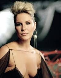 Amazon.com: Shine On Heidi Range