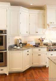 Whether you're designing your dream kitchen from scratch or are just trying to make an awkward rental kitchen more efficient, the sachs brothers' tips are useful for anyone. 25 Kitchen Layouts Ideas Kitchen Design Kitchen Remodel Kitchen Layout