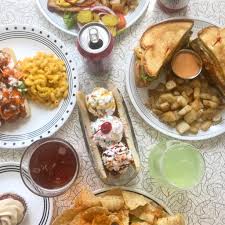 Going out for a meal is a great way to satisfy an appetite without doing the cooking. Fort Worth S Best Healthy Restaurants 5 Spots That Make Clean Eating Delicious