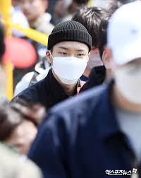 This blog is dedicated to lee seunghoon aka. Winner S Lee Seung Hoon Enlists In The Military Soompi