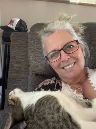 Chrissy McCarthy (@chrissylmccarthy) • Instagram photos and videos