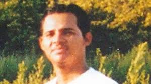 Szukali go 10 lat. Jego ciało znaleźli za lodówką!