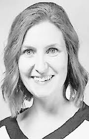 Julie Reetz's Instagram, Twitter & Facebook