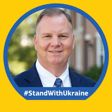 It's Thursday, so here's a little throwback for y'all. Right after my  enlisted service ended in 2000, I walked into seminary—not for a degree,  but to get battle-ready to serve as a