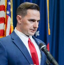 On top of high fees, Lafayette officials add more barriers to viewing  public records