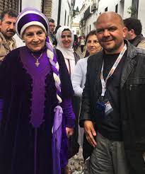 Uğurluel eşi ile diskoda tanıştığını belirterek fetö'cü olmadığını kanıtlamaya çalıştı. Talha Ugurluel On Twitter 3 Busoz Ve Esi Selma Hanimin Islami Durusu Roger Garaudynin Musluman Olmasini Sagliyor Bugun Selma Hanimla Gorustuk