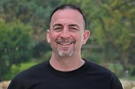 Gary Soderstrom's Instagram, Twitter & Facebook