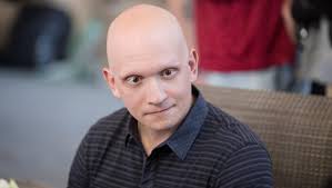 Barry star says an autoimmune condition helped his career