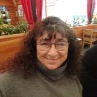 Stephanie Yianitsas's Instagram, Twitter & Facebook