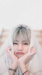 He lives in magnolia mansion, apt. Fakta Menarik Dan Profil Lengkap V Bts Blog Unik