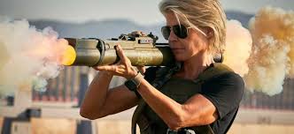 Последние твиты от sarah connor (@sarah_connor). Linda Hamilton Refused To Soften Sarah Connor In Terminator Dark Fate Film