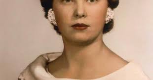 Bridgett Barnes's Instagram, Twitter & Facebook