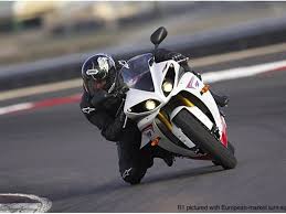 2009 Yamaha Yzf R1 Exotic Bike Wallpaper Yamaha R1 09 1600x1200 Wallpaper Teahub Io To download any wallpaper, simply click on the image below. 2009 yamaha yzf r1 exotic bike