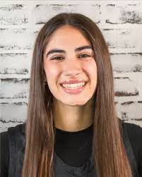 Mia Pierce's Instagram, Twitter & Facebook