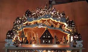 11 vorlagen für schwibbögen und lichterbögen. Vorlage Grosser Schwibbogen 3d Dorfpanorama Mit Haus 64cm Laubsagevorlage Ebay