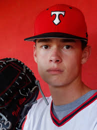 North Oconee RHP Noah Allen de-commits from UGA, playoffs