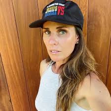 Whitney Benjamin (@whitneylynnbenjamin) • Threads, Say more