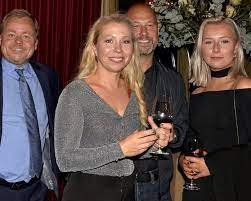 Lives on the swedish island of ekerö. Linda Und Christian Agnetha Faltskog Abba De Forum