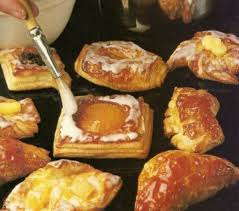 Danish pastries guide for newbies. How To Make 9 Danish Pastries Step By Step With Pictures Delishably Food And Drink