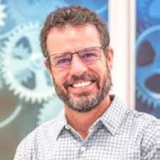 Jay Egger's Instagram, Twitter & Facebook