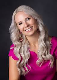 Queen Neelah Directors Abby Emert and Molly Reynolds are pleased to  announce co-chairs for the 2024 Neelah Debs. Jillian Brock and Kelly Kelly  are this year's 2024 Queen Neelah Debs Co-Chairs. Originally