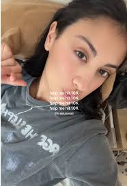 hiii 👋 why is everyone