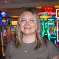 Sherry Lott's Instagram, Twitter & Facebook