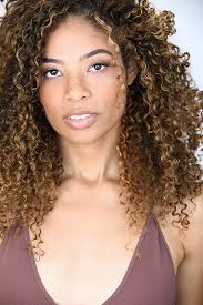 Amanda Payton's Instagram, Twitter & Facebook