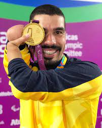 A de ouro tem 494 g de prata (metal) com 92,5% de pureza e 6 g de ouro, com 99,9% de pureza. Daniel Dias Dispara Nos 100m Livre Conquista O Ouro E Chega A 31 Titulos Do Parapan Na Carreira Parapan Ge