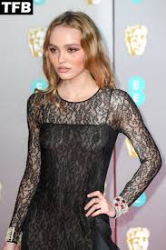 Depp's Alluring Tits - A Symphony of Beauty and Passion