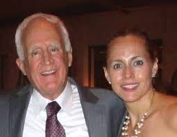 Robert Mcmenamin's Instagram, Twitter & Facebook