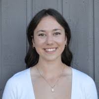 Sara Keating's Instagram, Twitter & Facebook