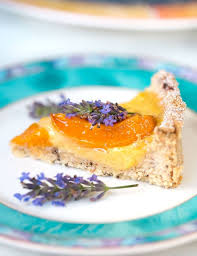 Vegane Aprikosen Tarte Mit Lavendelzucker Healthy On Green Rezept Vegane Sussigkeiten Aprikosen Tarte Lebensmittel Essen
