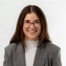 Ich freue mich sehr, als Praktikantin bei m3 management consulting GmbH zu  starten und an spannenden Projekten im Fachteam Energiewende sowie der  K.LAB mitwirken zu dürfen.