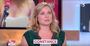 Les irréductibles de l'équipe « si tu écoutes, j'annule tout » n'annulent rien et reprennent du service pour secouer de l'info. Seins Nus Sur France Inter L Humoriste Constance Explique Son Geste Video Soirmag