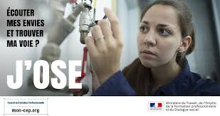 La formation délivre le titre professionnel « conseiller en insertion professionnelle » de niveau 5 (bac+2), enregistré par arrêté du 11 décembre 2017, publié au journal officiel le 16 décembre 2017 portant enregistrement au répertoire national des certifications professionnelles jusqu'au 23 mars 2023. Le Conseil En Evolution Professionnelle Page 2