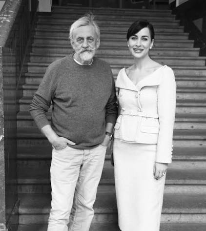 Richard Tesařík chybí napříč generacemi. 🕊️ Velkým rádcem, ale zároveň  blízkým člověkem byl pro zpěvačku a herečku Michaelu Tomešovou. 🩶